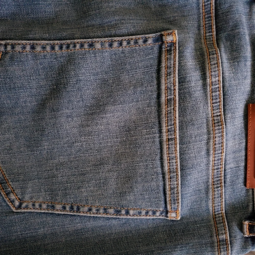 Escada Distressed & Embelished Jeans - Picture 14 of 16